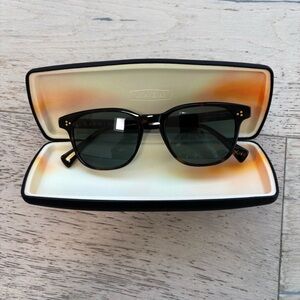 RAEN Alvez Classic Tortoise Sunglasses NEW